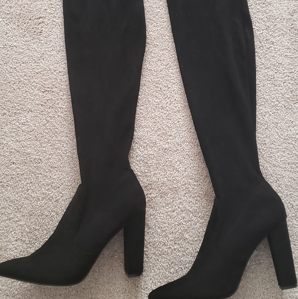 Size 9 over the knee suede boots